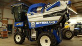 New Holland Braud 9060L samochodný sklizeč hroznů