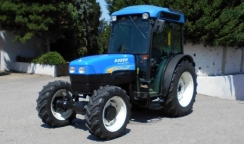 New Holland TN85FA DT SuperSteer