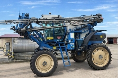 Samochodný postrekovač Matrot M24D