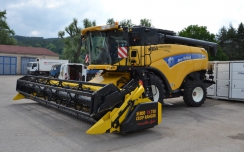 New Holland CX8070SL + BISO VX750 CropRanger Trendline Light