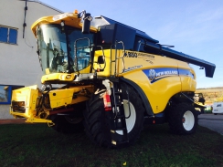 New Holland CX8070SL Elevation + BISO VX750 CropRanger Trendline Light