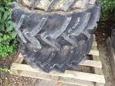 2x pneumatika s diskem 380/70 R20 - Goodyear