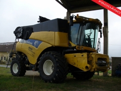 Sklízecí mlátička NH CR9090 Elevation - PRODÁNO