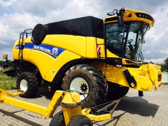 New Holland CX8.70SL + BISO VX750 CropRanger Trendline Light