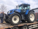 New Holland TVT190 odjíždí do Liptovského Mikuláše