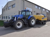 Předání soupravy New Holland traktoru a lisu