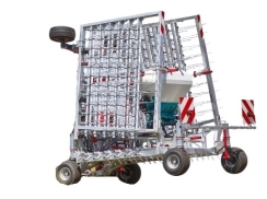 Fliegl Striegel