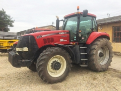 Case IH Magnum MX225
