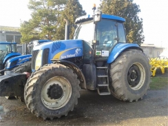 New Holland TG285