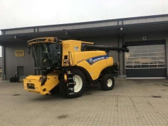 New Holland CR8.80