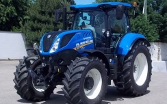 New Holland T7.210 Auto Command SideWinder II