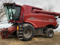 Case IH Axial Flow 8250 AFS
