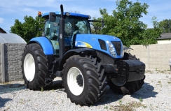 New Holland T7070 Auto Command