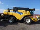 New Holland CX8070 + BISO VX750 Crop Ranger Trendline Light