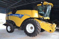 New Holland CX8070SL Elevation + BISO VX750 CropRanger Trendline Light