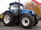 New Holland T6060