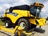 New Holland CX8.70SL + BISO VX750 CropRanger Trendline Light