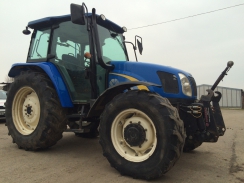New Holland T5050 Plus + čelní nakladač Stoll FE850P