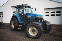 New Holland 8770
