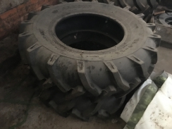 2x pneumatika 14.9 - 24 (380/85 R34) - Armour