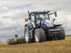 Novinky na traktore New Holland T7 SWB