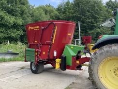 Ďalší odovzdaný vertikálny kŕmny voz Ďalší odovzdaný vertikálny kŕmny voz