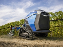 Nová séria autonómnych robotov R4