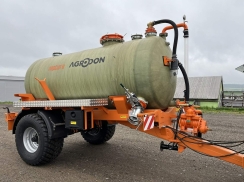 Nabídka laminátových cisteren na návoz DAM a postřiků