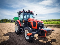 Autonómny traktor pre efektívnu prácu