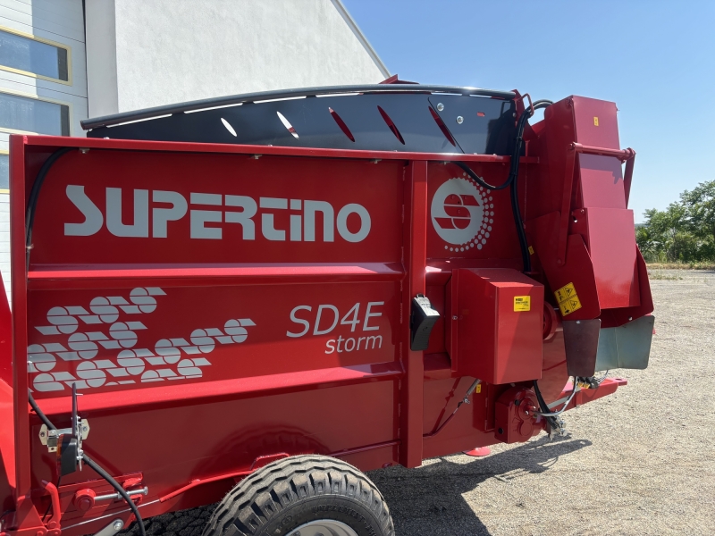 Předání rozdružovače balíků Supertino SD Storm